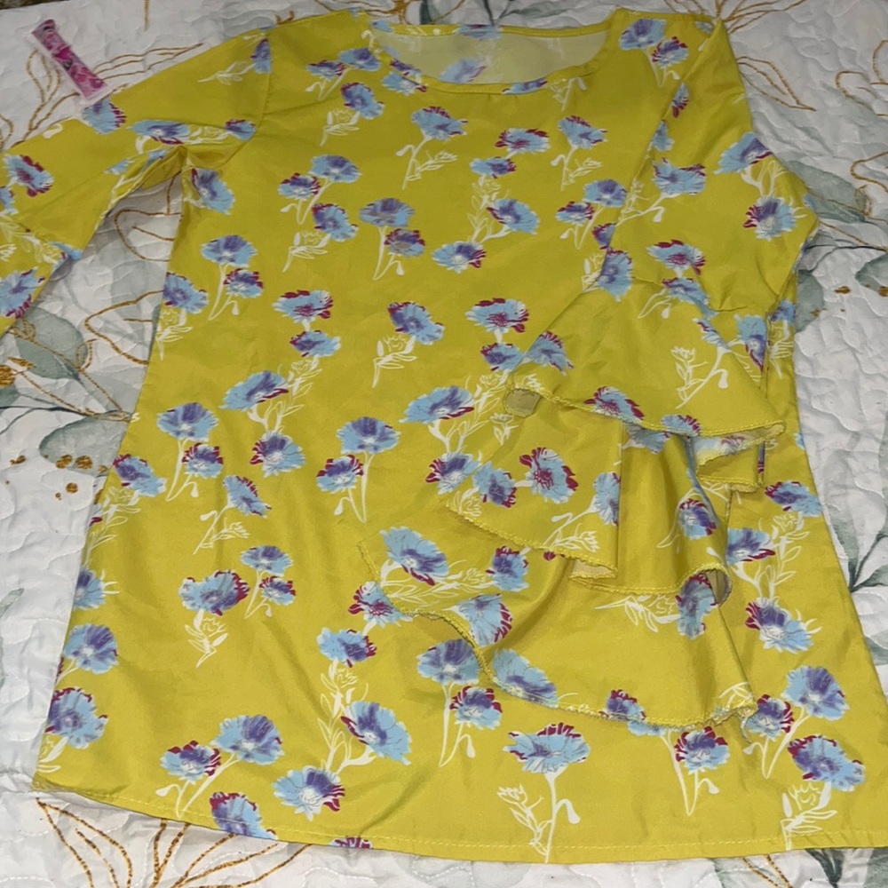 Layered, Bell Sleeve Tunic, Size Large